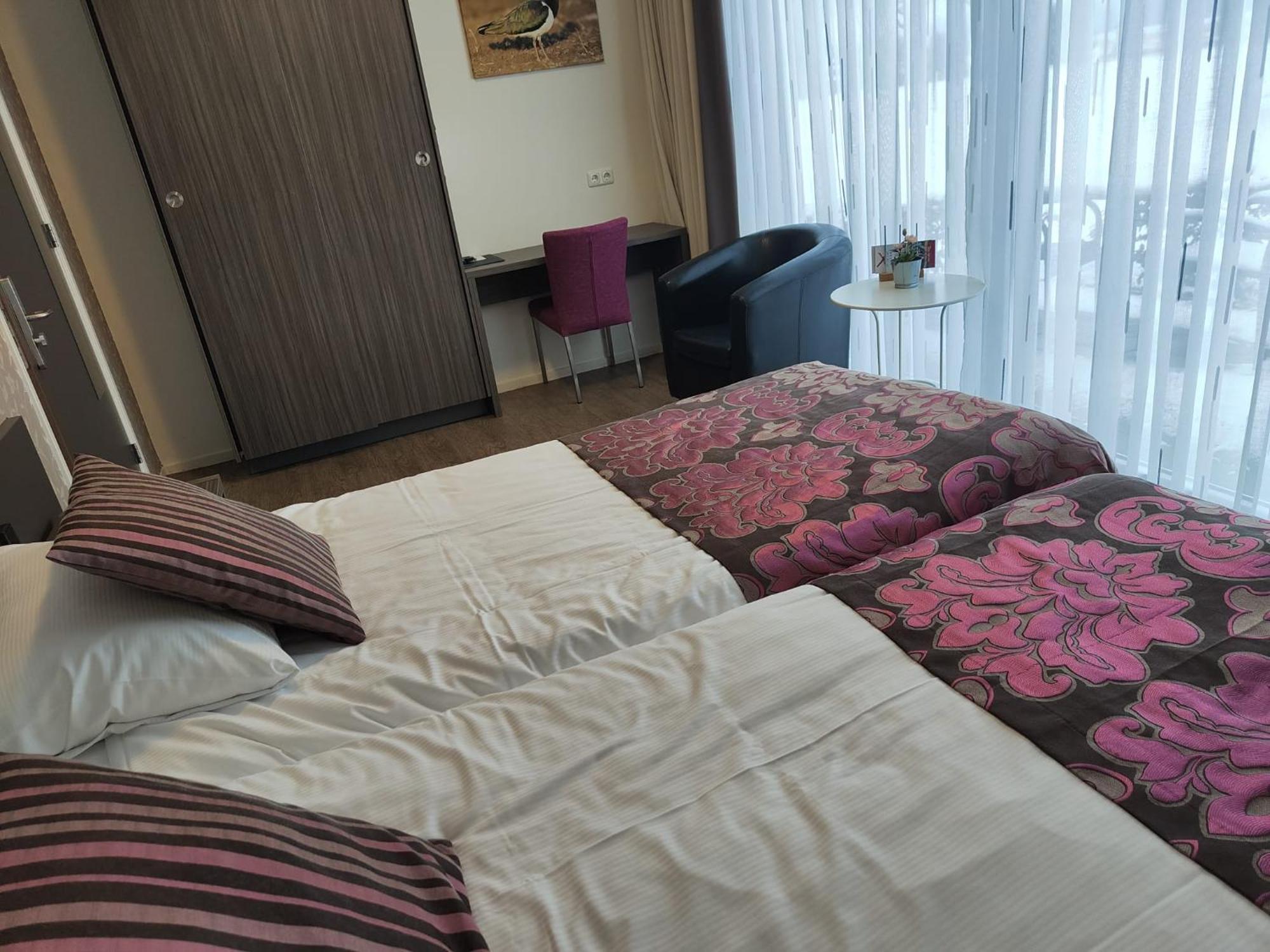 B&B Hotel De Vrije Vogel Elsloo  Екстериор снимка